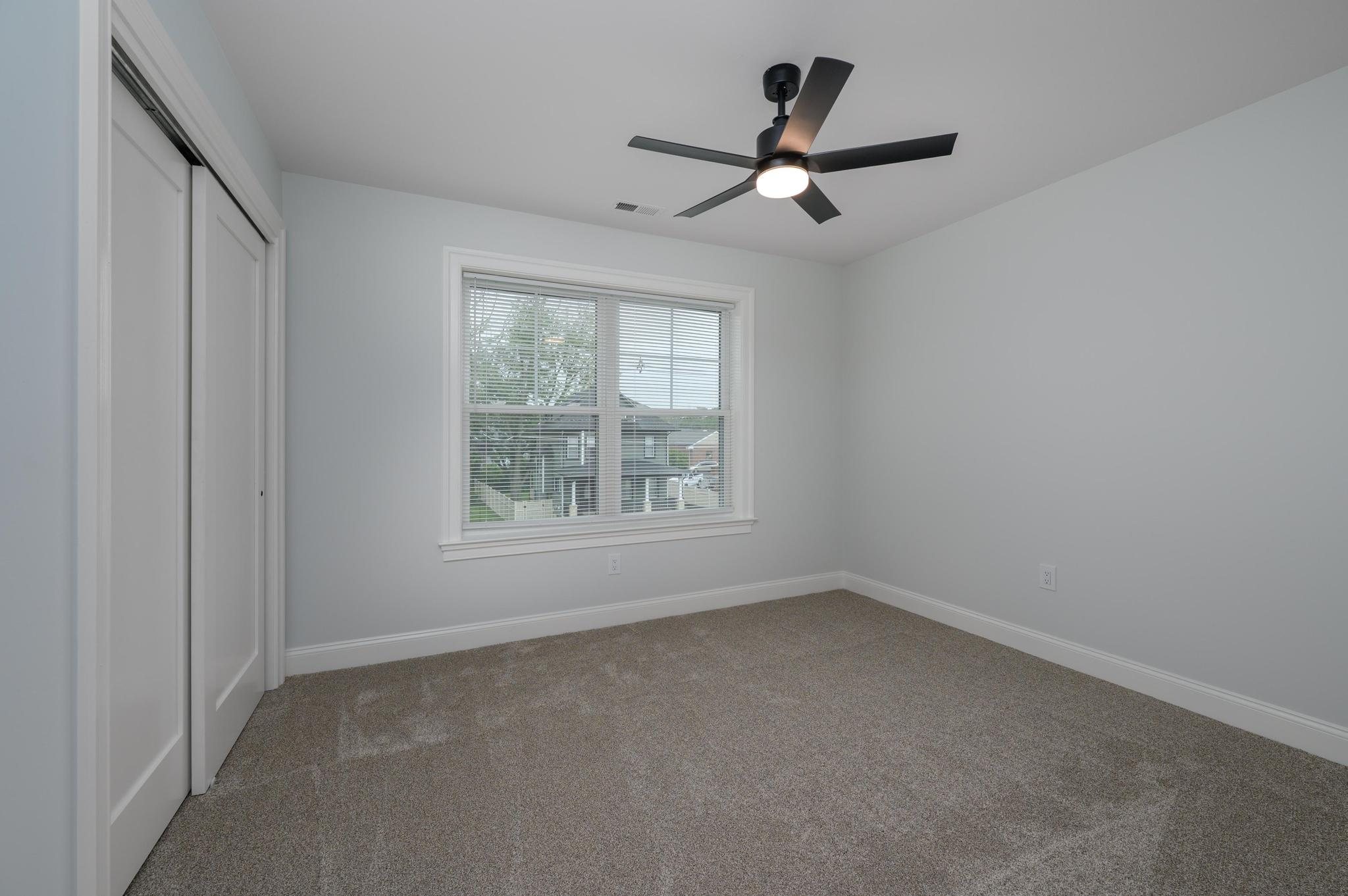 9 E Crystal Lake Secondary Bedroom